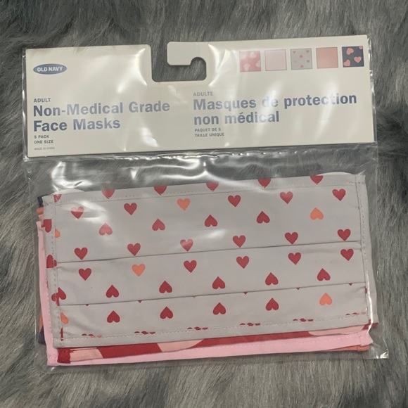Old Navy Accessories - ADD ON 🥰 Valentine’s Day Masks 😷 ♥️